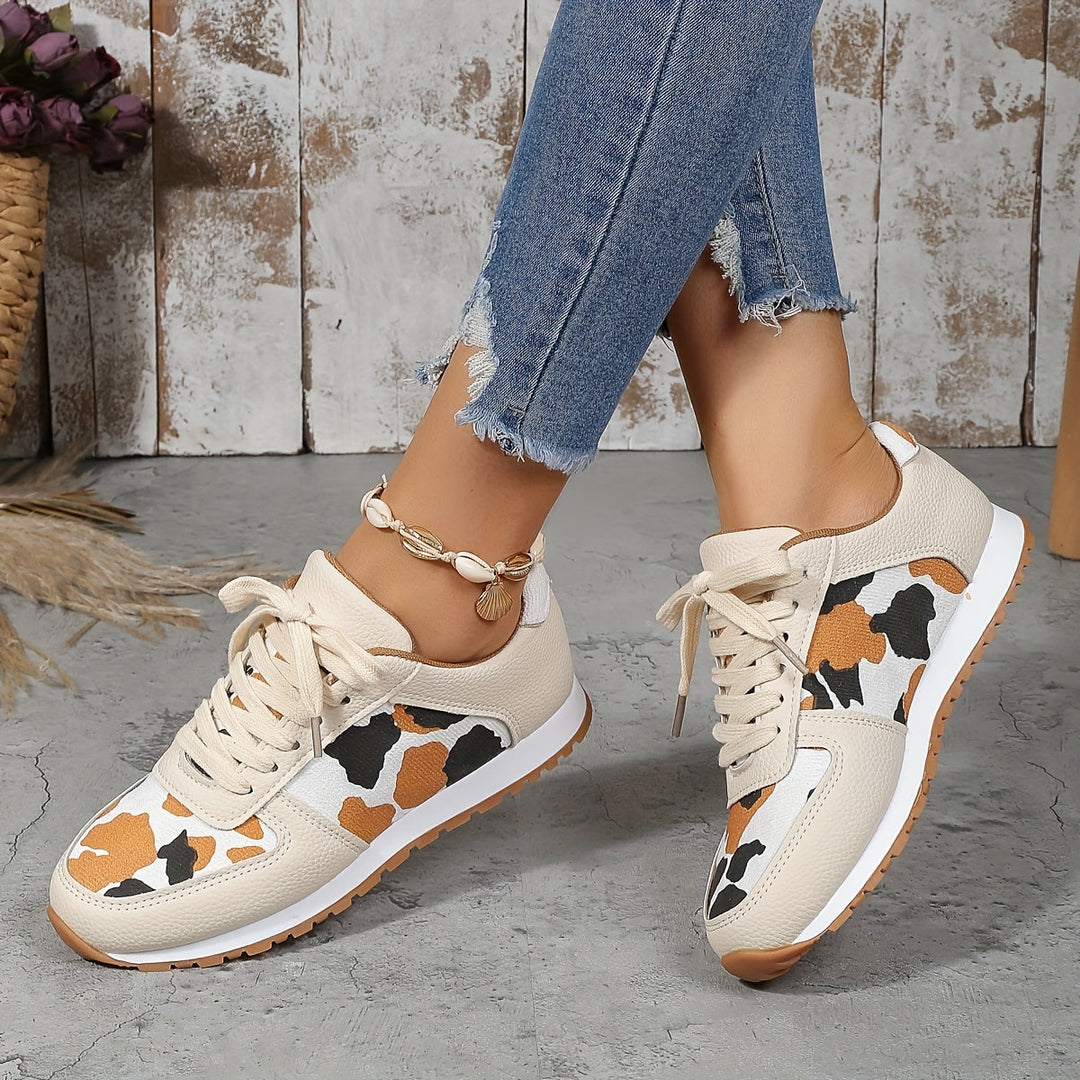 Sneakers damskie w panterkę stylowe płaskie antypoślizgowe