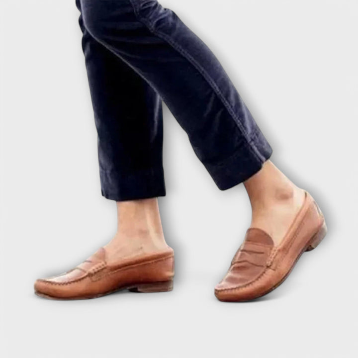 Klasyczne damskie loafersy