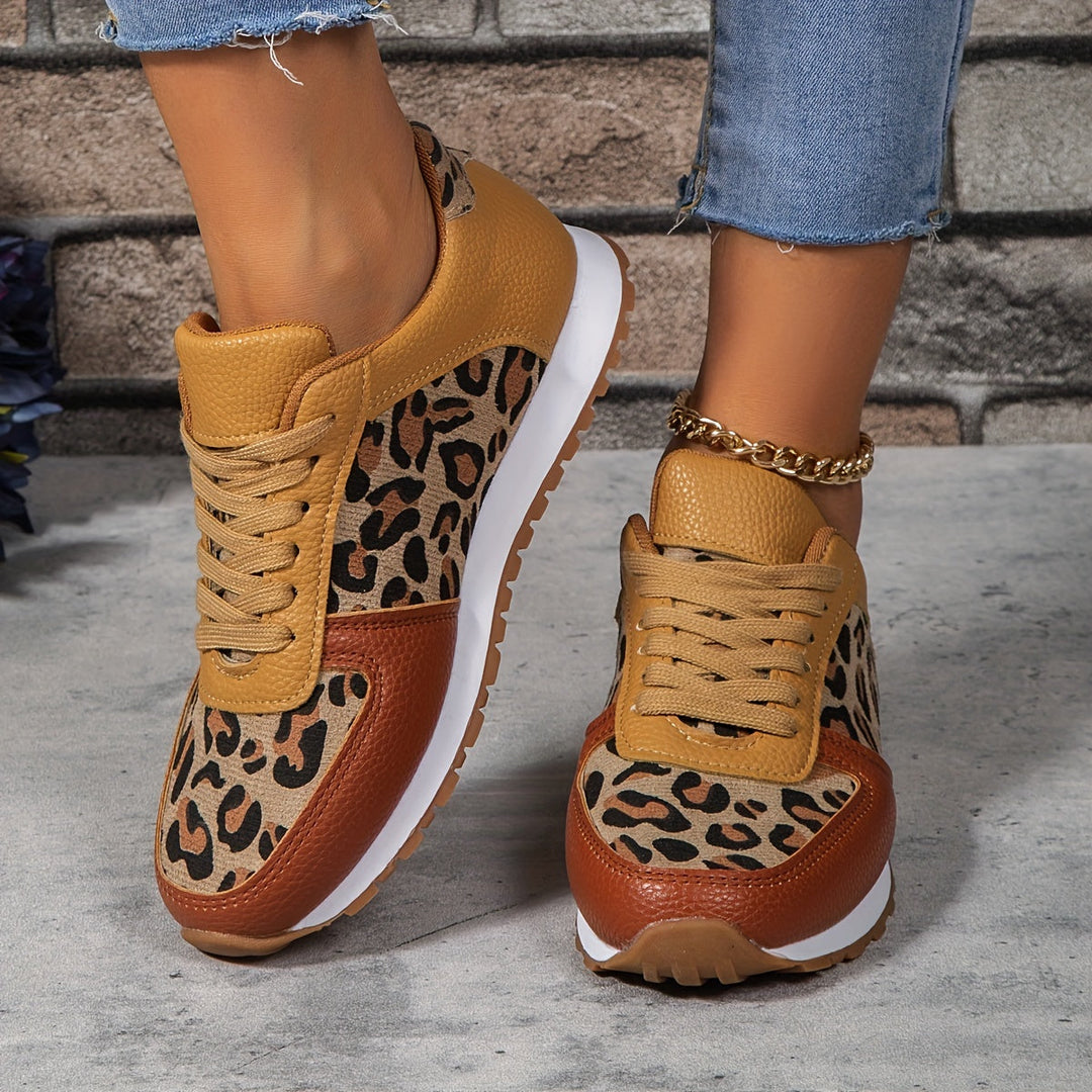Sneakers damskie w panterkę stylowe płaskie antypoślizgowe