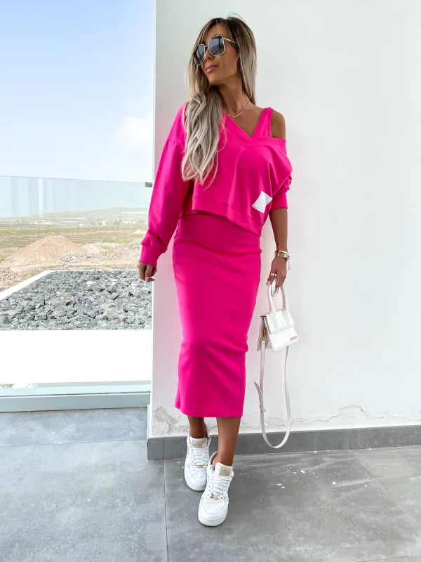 Genowefa – Dopasowany zestaw bluzy i spódnicy